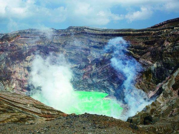 熊本郊區景點推薦 1：阿蘇火山口